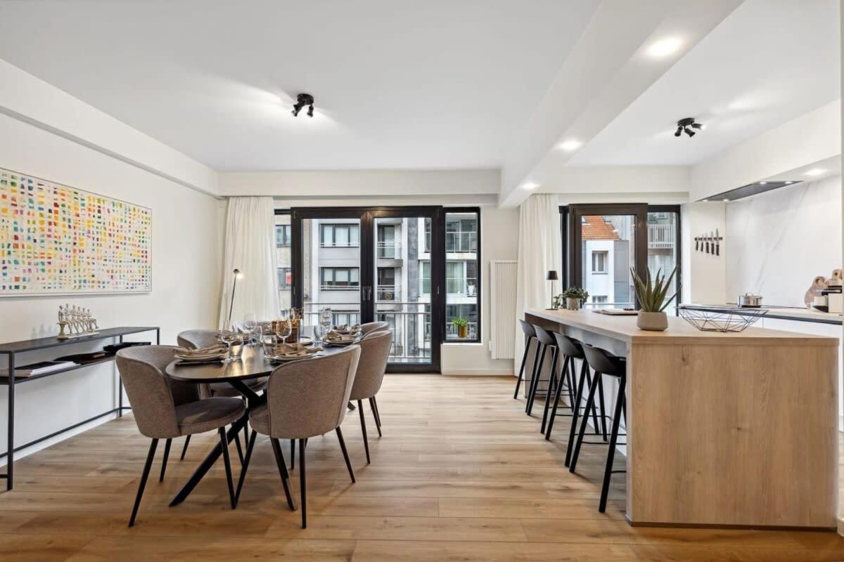 Fantastic And Centrally Located Apartment Ostend Exterior photo